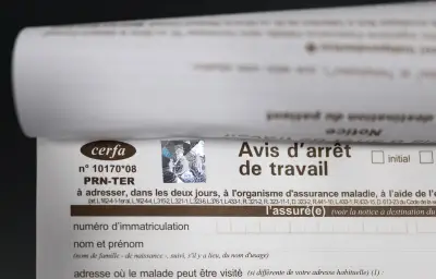 Le gouvernement prépare un nouveau plan d'économies sur les arrêts maladie