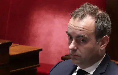 Lecornu ordonne l'accélération du plan d'électrification pour réduire la dépendance aux hydrocarbures