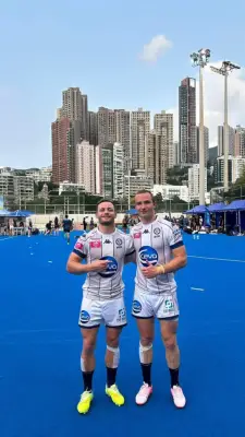 Les Langonnais Castanier et De Fleurian brillent au tournoi de rugby à 10 de Hong Kong