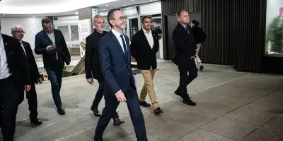 Les Républicains et Bruno Retailleau veulent placer les maires insoumis sous surveillance