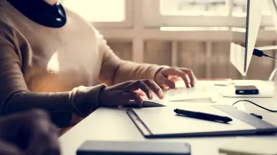 L'IA va transformer une profession sur huit en France selon une étude de Coface