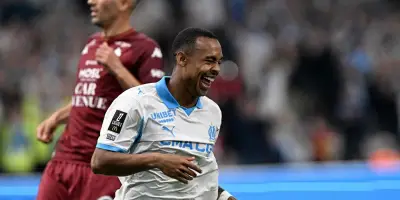 Ligue 1 : l'OM bat Metz et grimpe provisoirement sur le podium