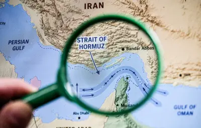 L'Iran intercepte trois navires dans le détroit d'Ormuz, deux saisis