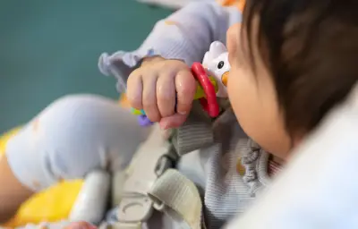 Loire-Atlantique : un dispositif bénévole pour pallier la saturation de la protection de l'enfance