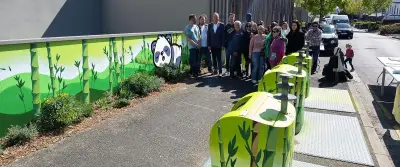 Lormont : une fresque murale transforme les points de collecte d'ordures en œuvre d'art