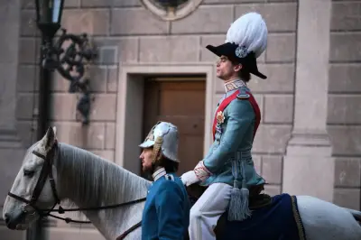 Ludwig : une série allemande explore la vie tragique et queer de Louis II de Bavière