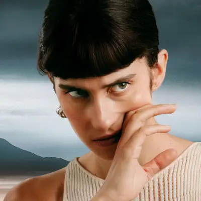 Luxie dévoile son EP 'Weightless' avec une session d'écoute à Bordeaux