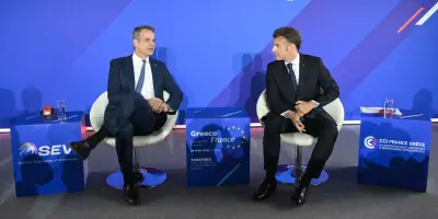 Macron encourage les entreprises françaises à investir en Grèce