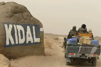 Mali: combats meurtriers à Kidal et Kati, le ministre de la Défense tué