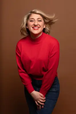 Marion Mezadorian présente son spectacle sur le pétage de plombs au Palace de Surgères