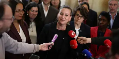 Mathilde Panot invitée de Questions politiques : suivez l'émission en direct