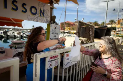 À Menton, un jeune couple relance la pêche artisanale en crise