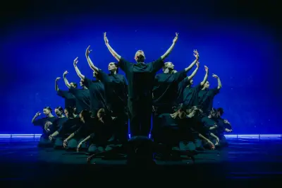 Murmuration Level 2 : le spectacle hypnotique de Sadeck Berrabah à Nice et Marseille