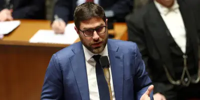 Nomination d'un lobbyiste pour réviser la relation bailleurs-locataires : une décision controversée