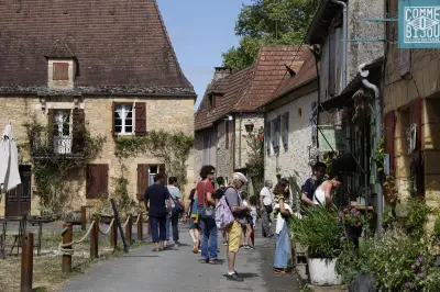 Nouvelle-Aquitaine : une enquête touristique révèle les nouvelles tendances des visiteurs