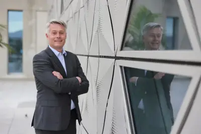 Olivier Breuilly, adjoint aux Finances de Nice, dénonce une gestion « catastrophique » et promet des économies