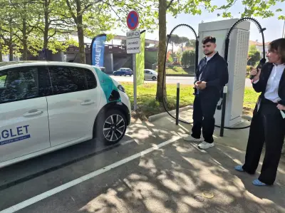 Oscéa 64 déploie des bornes de recharge électrique avec paiement direct sans abonnement