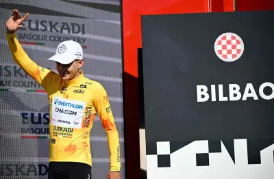 Paul Seixas, 19 ans, brille encore en remportant la deuxième étape du Tour du Pays basque