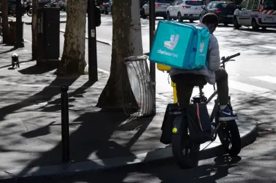 Plainte pour traite d'êtres humains : les livreurs à vélo en colère