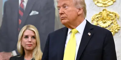 Pourquoi la ministre de la justice américaine a-t-elle été limogée par Donald Trump ?