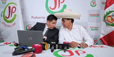 Pérou : résultat présidentiel toujours incertain deux semaines après le premier tour