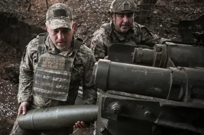 Prêt de 90 milliards à l'Ukraine, décès d'un casque bleu français, victoire de Paul Seixas : l'actu du 22 avril