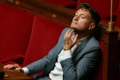 Raphaël Arnault (LFI) rompt son silence après la mort de Quentin Deranque et maintient son mandat