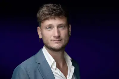 Raphaël Arnault s'exprime sur l'affaire Deranque et réaffirme son mandat parlementaire