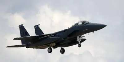 Recherche du pilote américain en Iran, Israël bombarde Beyrouth