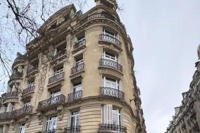 Éric Ciotti ferme et vend la Maison de la Métropole Nice Côte d'Azur à Paris pour réaliser des économies
