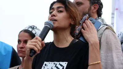 Rima Hassan en garde à vue : de la drogue découverte lors de son audition pour apologie du terrorisme