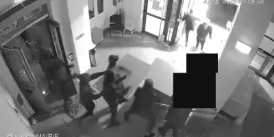 Saccage de la mairie de Fresnes lors des municipales : dix mineurs présentés à un juge