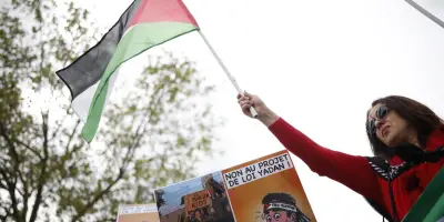 Soutiens à la Palestine : étudiants évacués après l'occupation de Sciences Po et la Sorbonne