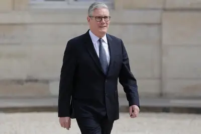 Starmer sous pression : les liens Epstein-Mandelson menacent son mandat