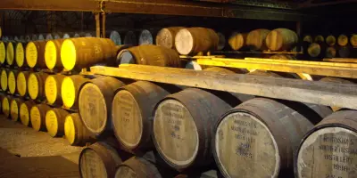 Trump supprime les droits de douane sur le whisky écossais après la visite du roi Charles III