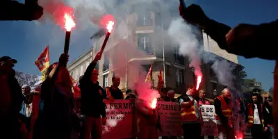 À un an de la présidentielle, colère sociale et défiance envers les institutions