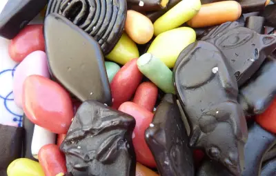 Un employé espagnol réintégré après son licenciement pour avoir mangé des bonbons destinés à la poubelle