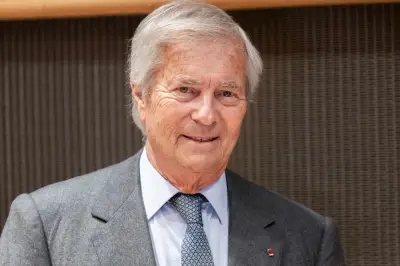 Vincent Bolloré défend le limogeage d'Olivier Nora et promet de nouveaux auteurs chez Grasset