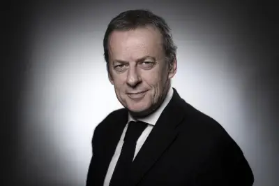 Vincent Bolloré limoge Olivier Nora de Grasset : le refus de publier un proche déclenche la crise