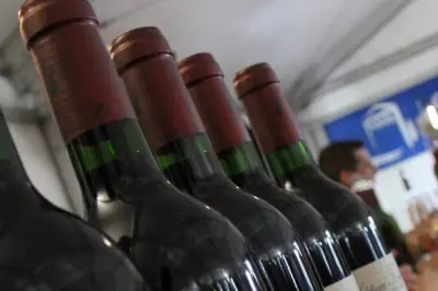 Vol de vin à Avignon : la méthode ingénieuse des deux malfaiteurs