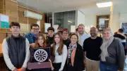 AgroCampus Nîmes-Rodilhan : Les élèves transforment les sarments en art viticole