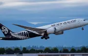 Air New Zealand lance ses couchettes Skynest pour dormir allongé en classe Éco
