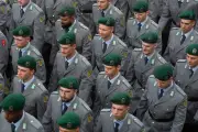 Allemagne : polémique sur l'obligation de signaler les séjours à l'étranger à l'armée