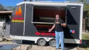 Antony Papin lance Captain Flamm's, un foodtruck de flammekueches artisanales à Boisset-et-Gaujac