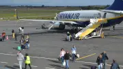 Aéroport Béziers-Cap-d’Agde : Saison estivale lancée avec Ryanair, enjeux et avenir incertain