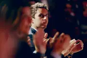 Attal joue l'incendiaire avant sa déclaration de candidature officielle