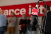 Audiences radio : France Inter domine, RTL et France Info au coude à coude, Radio Nova décolle