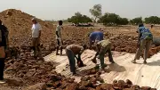 Bagnols : une retenue d'eau pour un village burkinabé