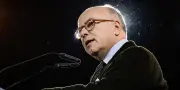 Bernard Cazeneuve se dit prêt à être candidat en 2027
