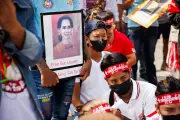 Birmanie : la junte décrète une amnistie tactique, Aung San Suu Kyi reste incarcérée